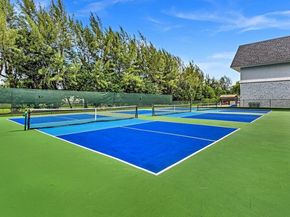7290 Kinghurst Drive 704, Delray Beach FL 33446