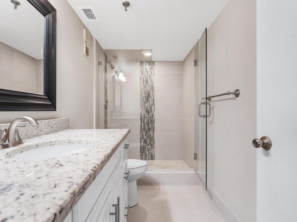 7290 Kinghurst Drive 704, Delray Beach FL 33446