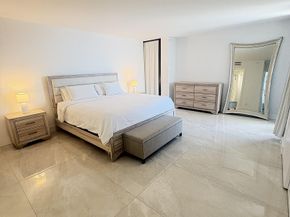 5550 N Ocean Drive 22b, Singer Island FL 33404