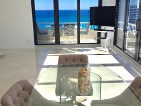 5550 N Ocean Drive 22b, Singer Island FL 33404