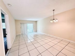 1201 Hillcrest Ct 109, Hollywood FL 33021