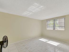 3090 NW 46th Avenue 105c, Lauderdale Lakes FL 33313
