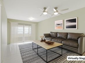 3090 NW 46th Avenue 105c, Lauderdale Lakes FL 33313