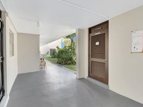 3090 NW 46th Avenue 105c, Lauderdale Lakes FL 33313