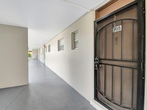 3090 NW 46th Avenue 105c, Lauderdale Lakes FL 33313