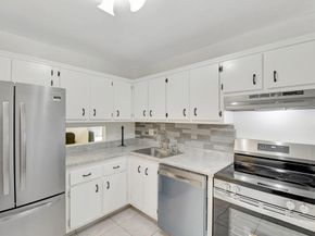 3090 NW 46th Avenue 105c, Lauderdale Lakes FL 33313