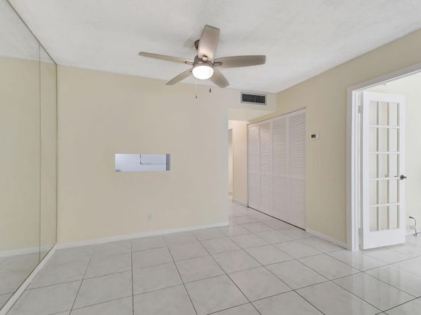 3090 NW 46th Avenue 105c, Lauderdale Lakes FL 33313