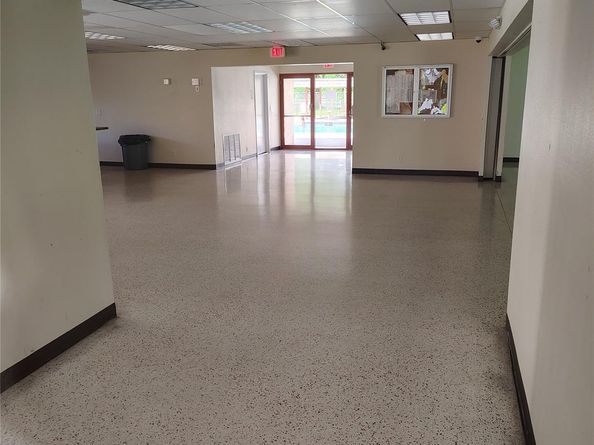 7024 NW 63 Street, Tamarac FL 33321