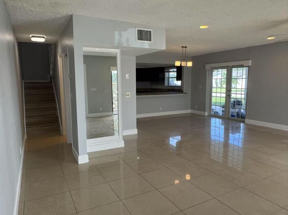 11601 NW 28 Street 6e, Coral Springs FL 33065