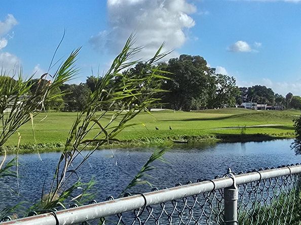 19811 W Oakmont Drive, Hialeah FL 33015