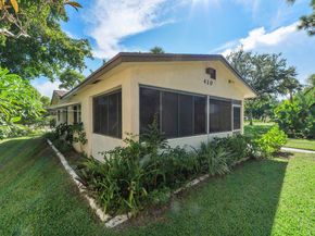410 SW Natura Ave, Deerfield Beach FL 33441