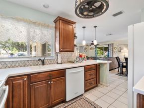 410 SW Natura Ave, Deerfield Beach FL 33441