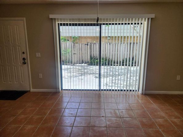 5609 56th Way, West Palm Beach FL 33409