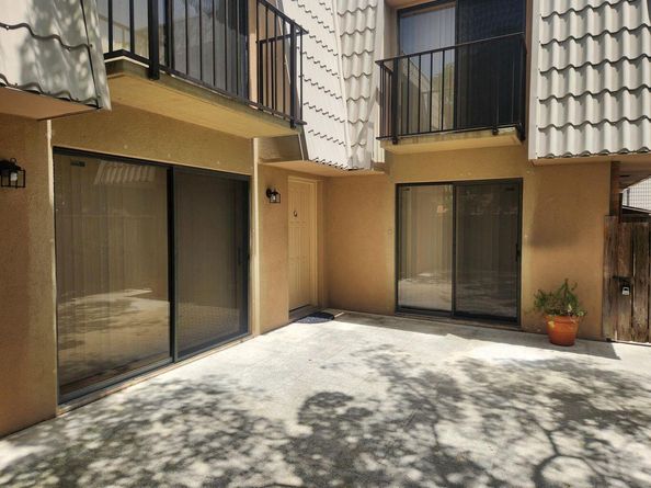 5609 56th Way, West Palm Beach FL 33409
