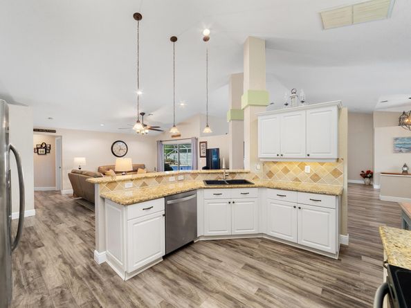 6073 Wedgewood Village Circle, Lake Worth FL 33463