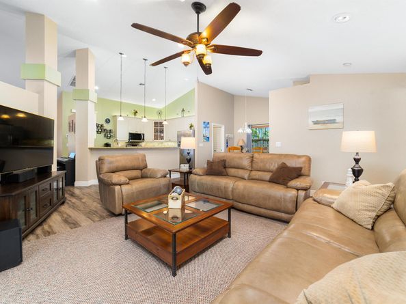 6073 Wedgewood Village Circle, Lake Worth FL 33463
