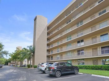 4550 NW 18th Ave