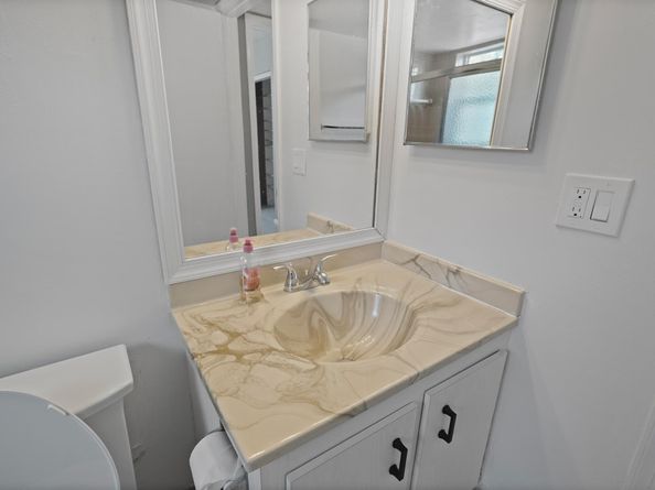 4550 NW 18th Ave 301, Deerfield Beach FL 33064