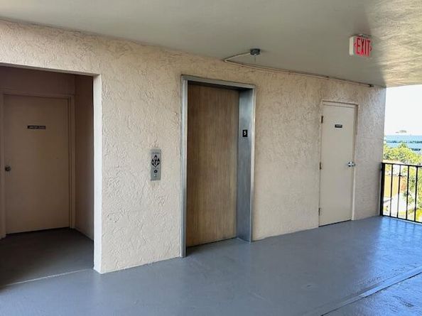 275 Palm Avenue Avenue C504, Jupiter FL 33477
