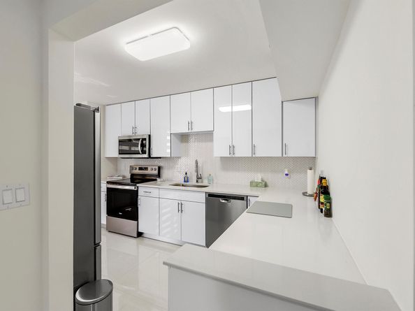 7145 Promenade Drive 101, Boca Raton FL 33433