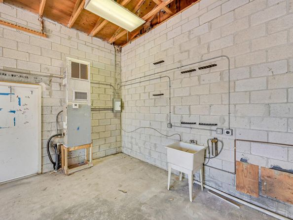 117 Mayfield Road, Lantana FL 33462