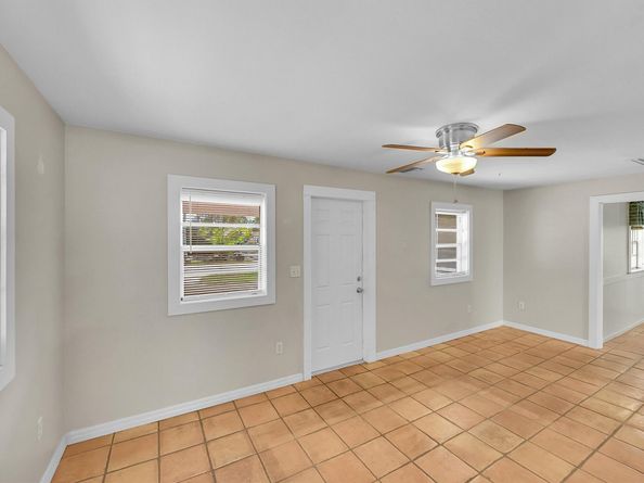 117 Mayfield Road, Lantana FL 33462