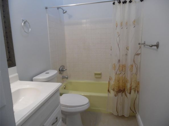 Undisclosed Address #FX-10522782, Miramar FL 33023