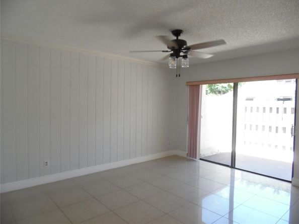 Undisclosed Address #FX-10522782, Miramar FL 33023