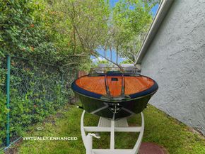 990 NW 89th Ave, Plantation FL 33324