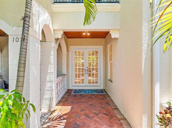 107 Nativa Circle, North Palm Beach FL 33410