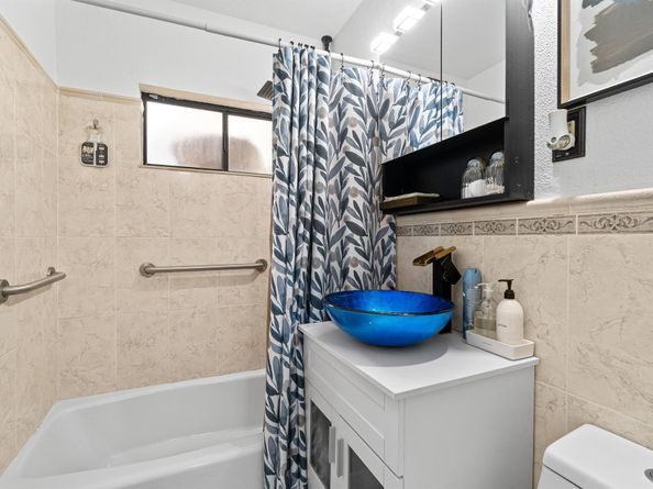 5511 Columbus Road, West Palm Beach FL 33405