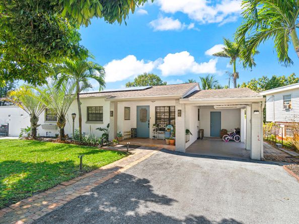 5511 Columbus Road, West Palm Beach FL 33405
