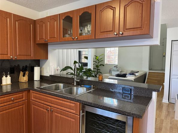 12018 NW 13th St, Pembroke Pines FL 33026