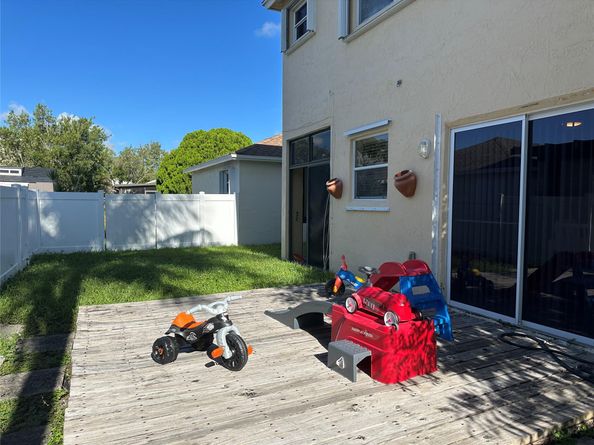 12018 NW 13th St, Pembroke Pines FL 33026
