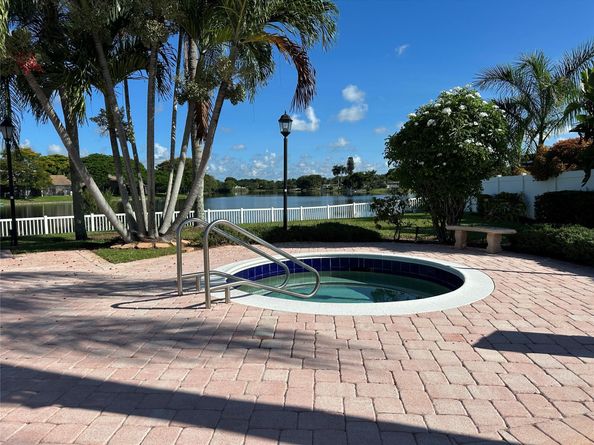 12018 NW 13th St, Pembroke Pines FL 33026