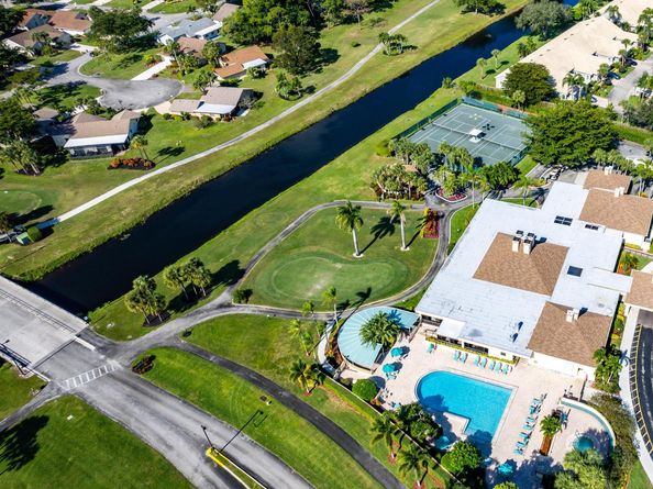 5668 Willow Creek Manor, Delray Beach FL 33484