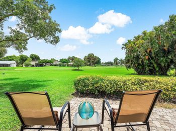 5668 Willow Creek Manor