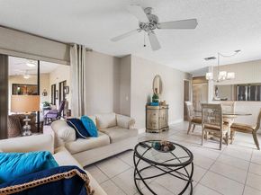 5668 Willow Creek Manor, Delray Beach FL 33484