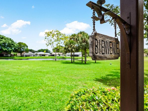 5668 Willow Creek Manor, Delray Beach FL 33484