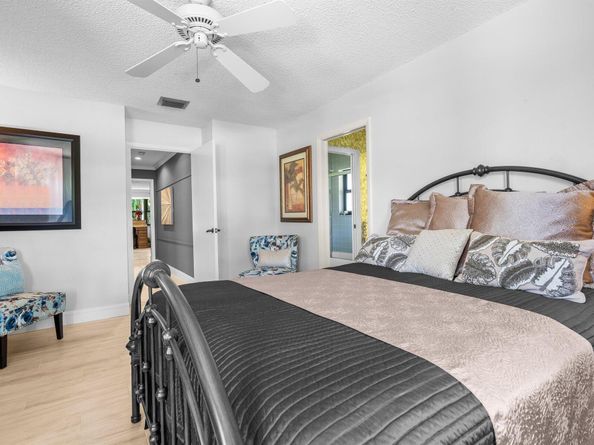 5668 Willow Creek Manor, Delray Beach FL 33484