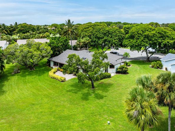 5668 Willow Creek Manor, Delray Beach FL 33484