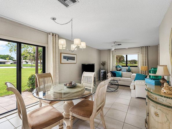 5668 Willow Creek Manor, Delray Beach FL 33484