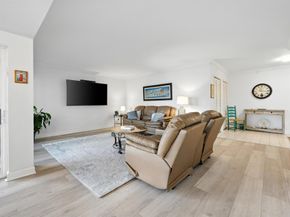 16913 Waterbend Drive 165, Jupiter FL 33477