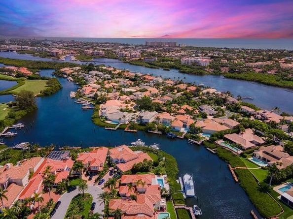 16913 Waterbend Drive 165, Jupiter FL 33477