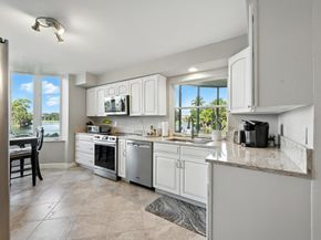 16913 Waterbend Drive 165, Jupiter FL 33477