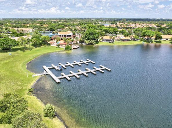 45 Centennial Court, Deerfield Beach FL 33442