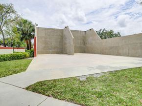 45 Centennial Court, Deerfield Beach FL 33442