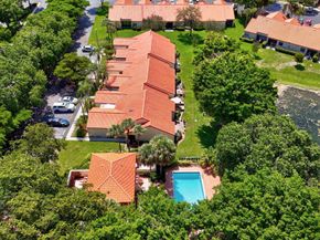 45 Centennial Court, Deerfield Beach FL 33442