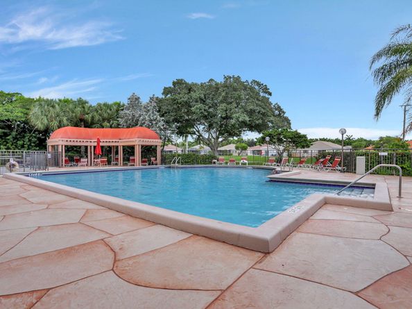 45 Centennial Court, Deerfield Beach FL 33442