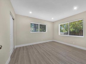 4687 NE 18th Ave, Oakland Park FL 33334